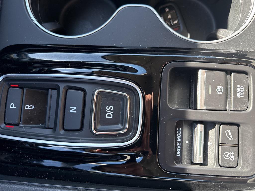 used 2025 Honda Pilot car, priced at $45,498