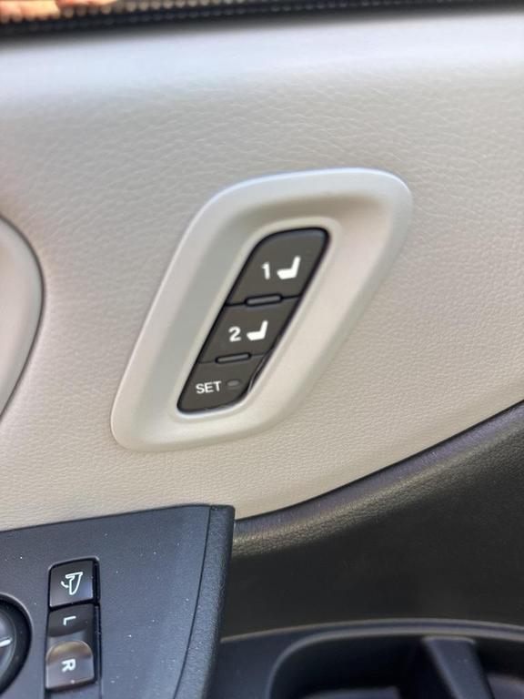 used 2025 Honda Pilot car, priced at $45,498