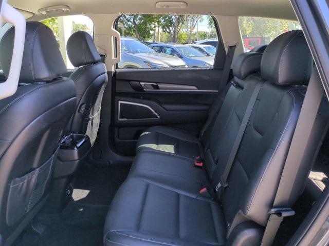 used 2022 Kia Telluride car, priced at $25,988