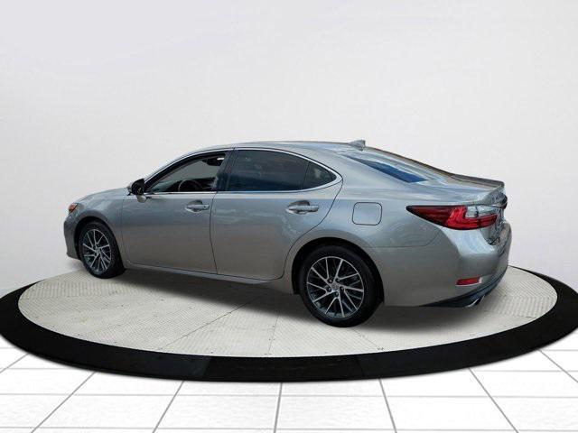 used 2018 Lexus ES 350 car, priced at $22,478
