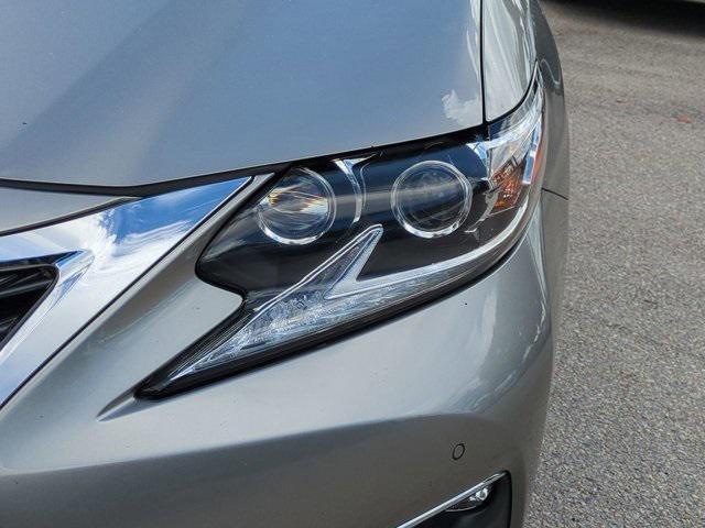 used 2018 Lexus ES 350 car, priced at $22,478