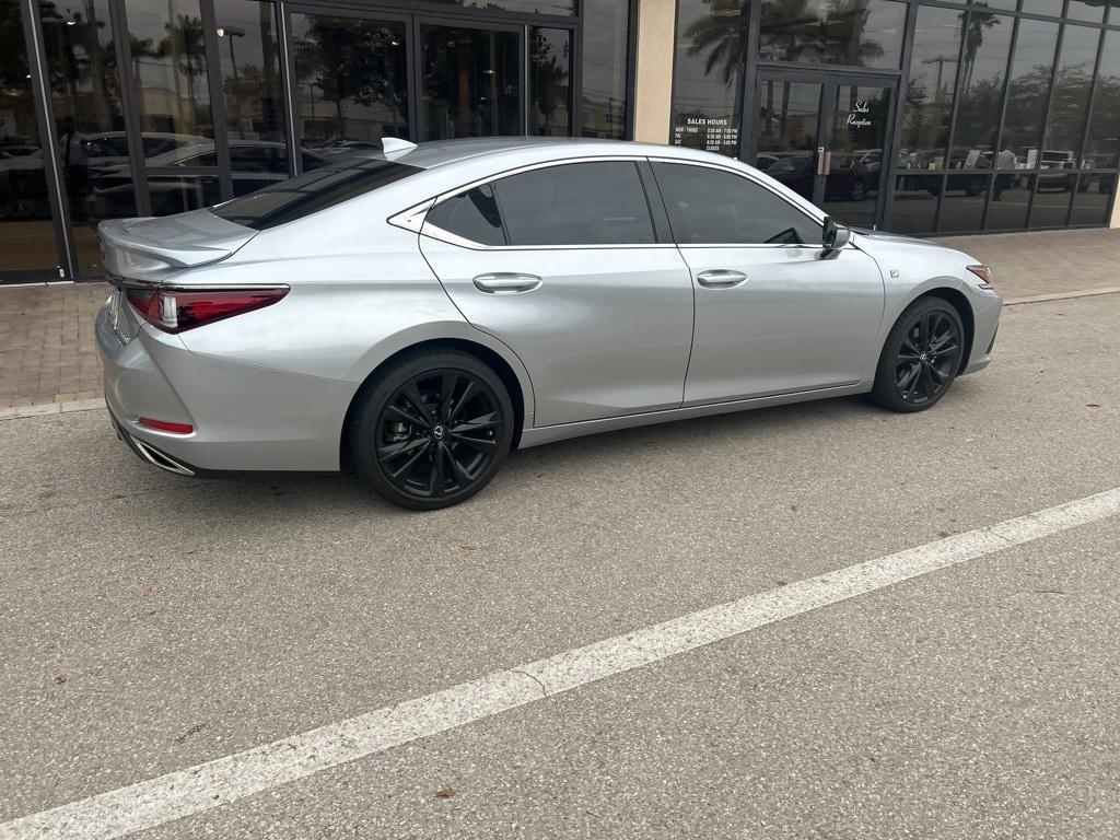 used 2022 Lexus ES 350 car, priced at $39,998