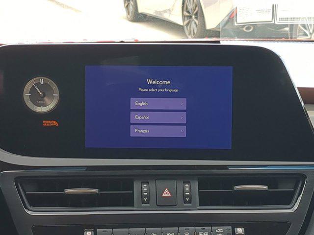 new 2025 Lexus ES 350 car, priced at $48,034