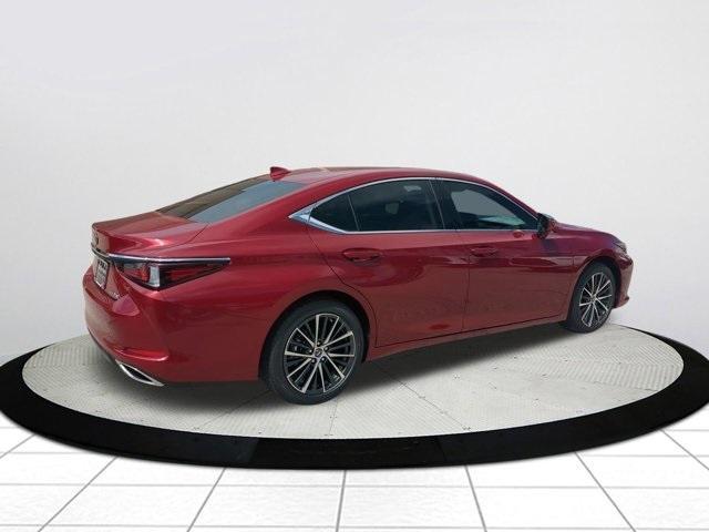 new 2025 Lexus ES 350 car, priced at $48,034