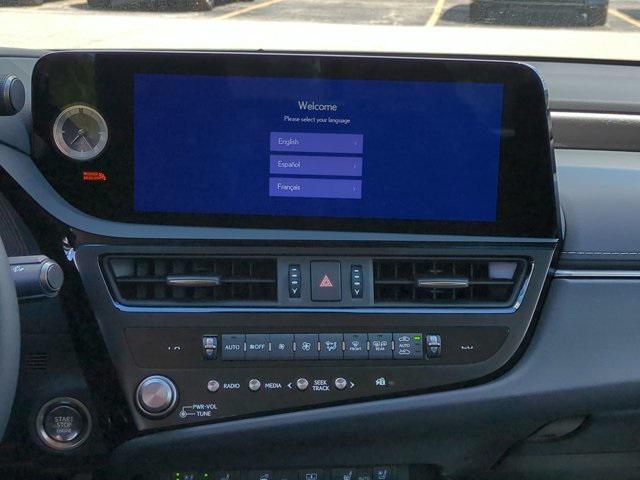 new 2025 Lexus ES 350 car, priced at $50,594