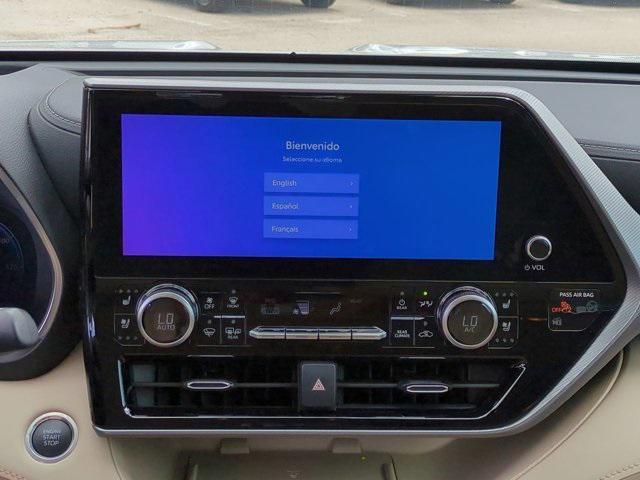 used 2024 Toyota Highlander car, priced at $45,378