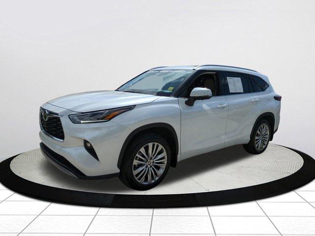 used 2024 Toyota Highlander car, priced at $45,378