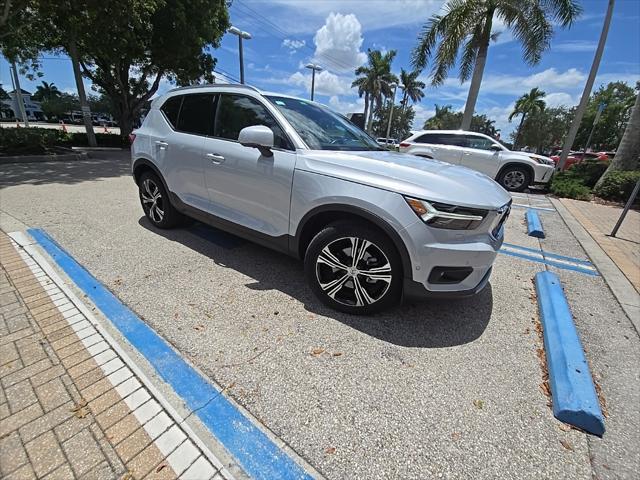 used 2020 Volvo XC40 car, priced at $25,998