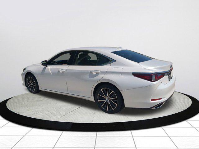 used 2025 Lexus ES 350 car, priced at $43,488