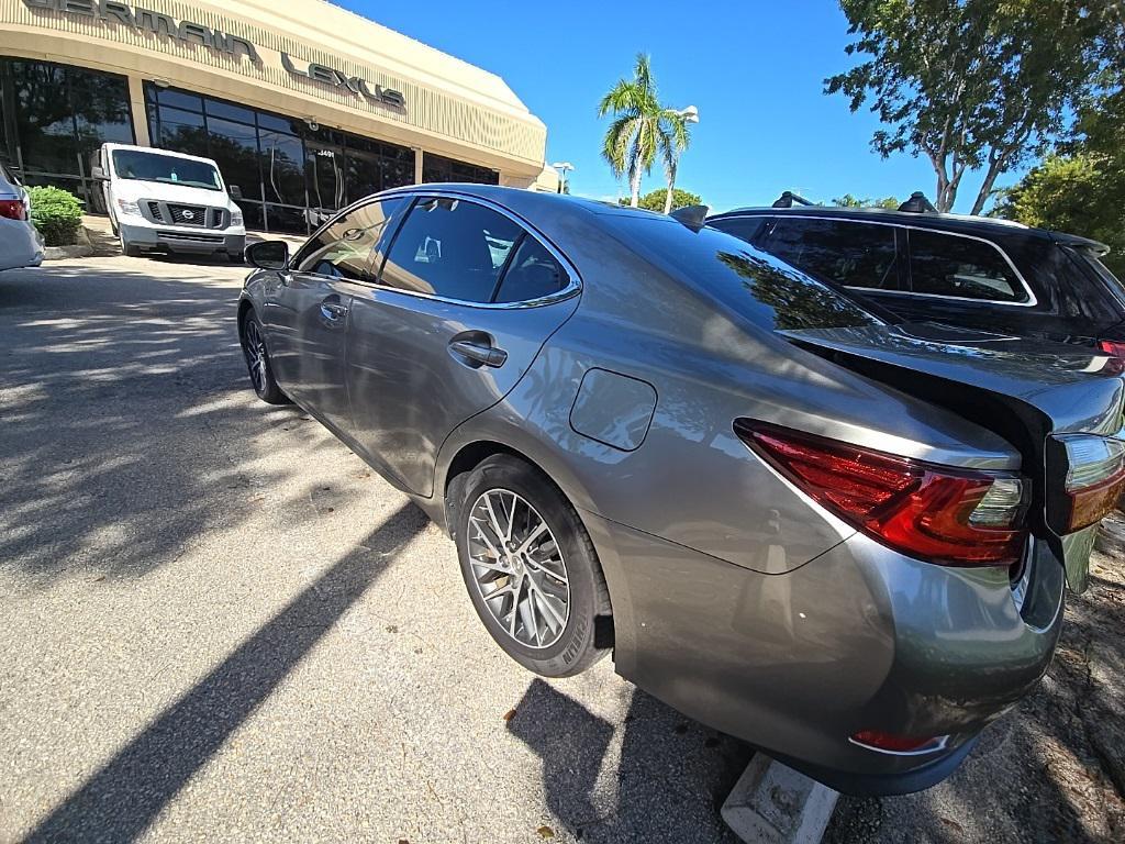 used 2018 Lexus ES 350 car, priced at $24,488
