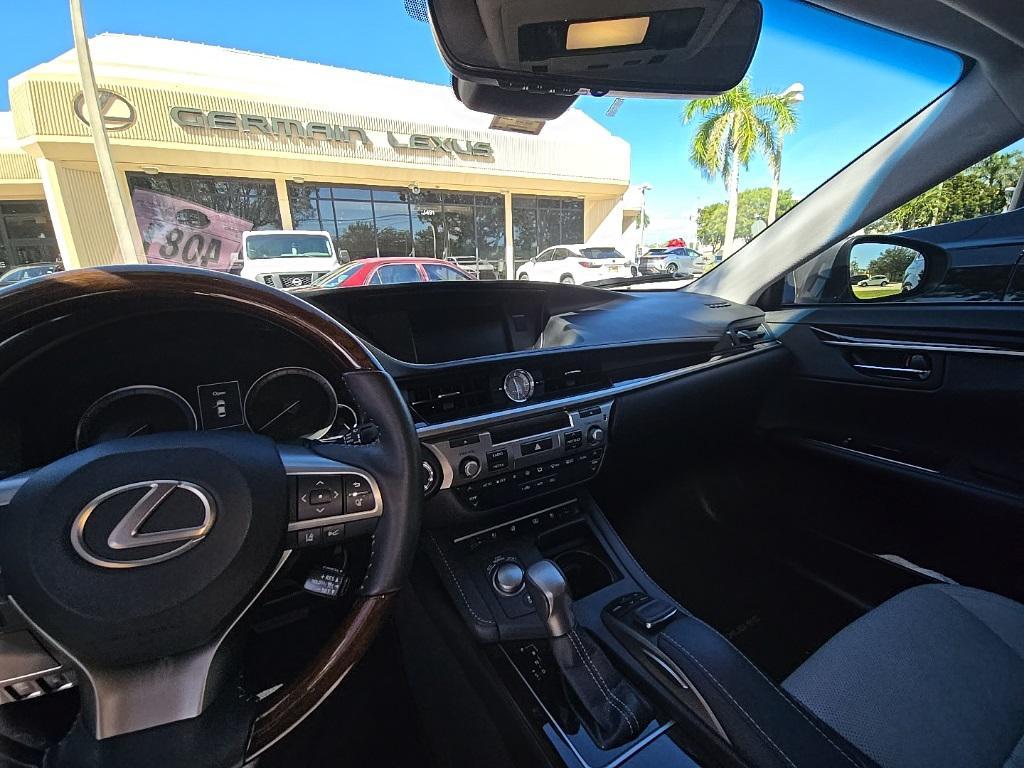 used 2018 Lexus ES 350 car, priced at $24,488