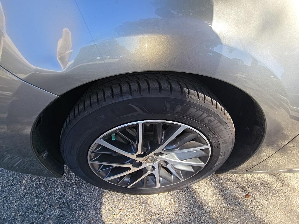 used 2018 Lexus ES 350 car, priced at $24,488