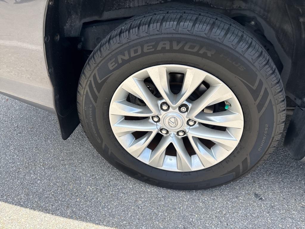 used 2018 Lexus GX 460 car, priced at $27,888