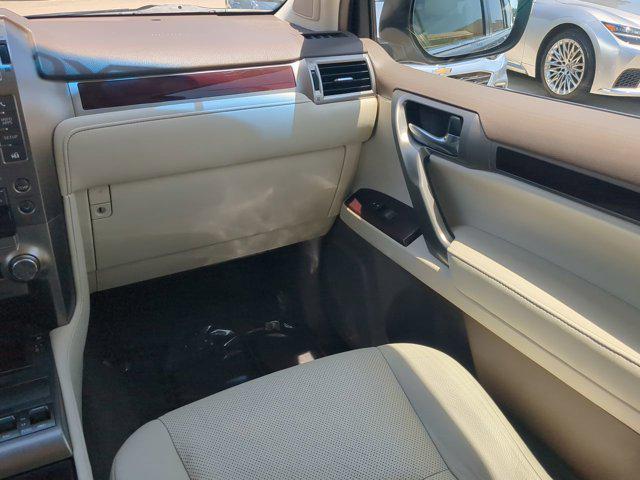 used 2018 Lexus GX 460 car, priced at $27,388