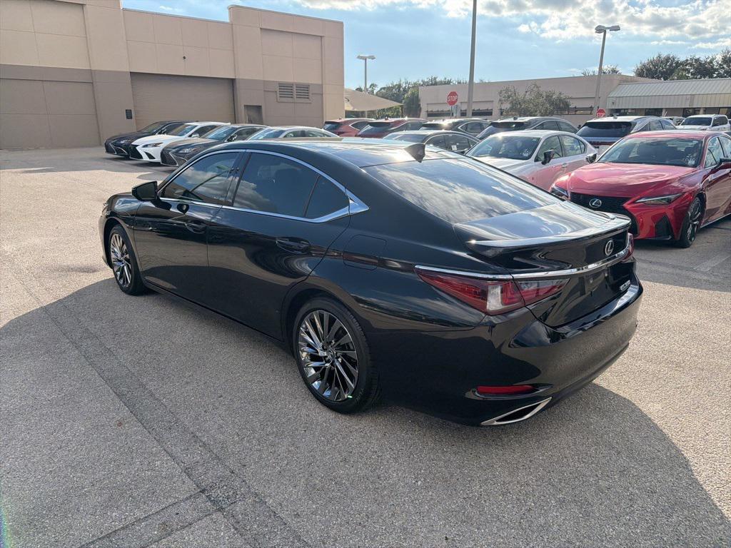 used 2022 Lexus ES 350 car, priced at $41,998