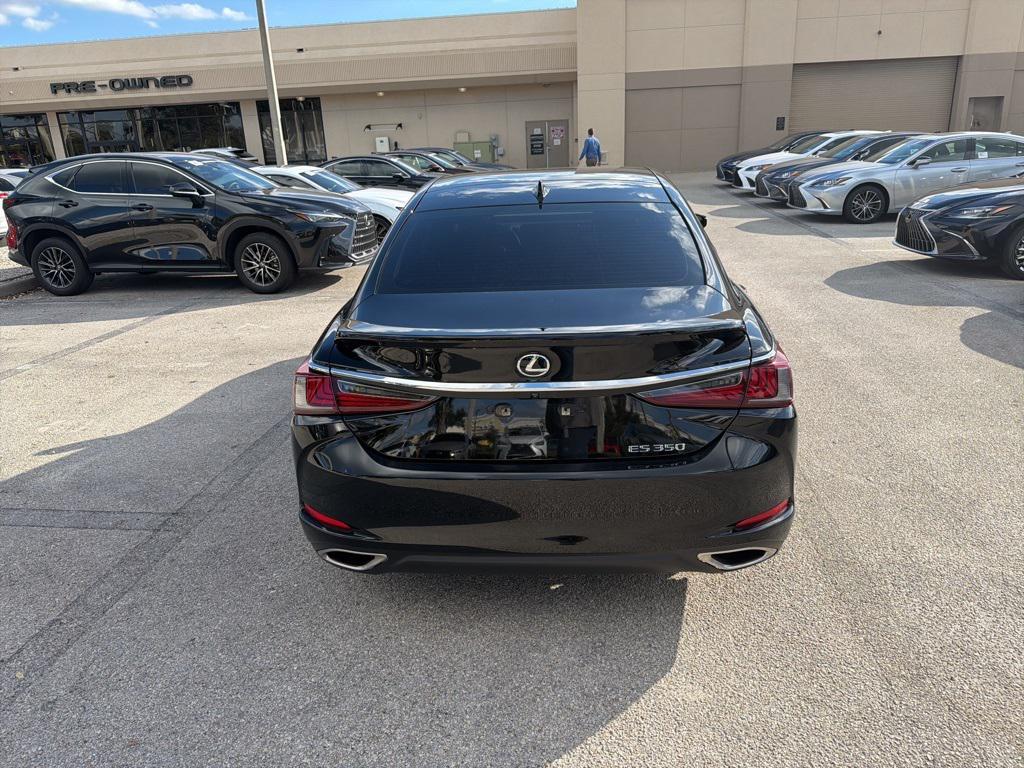 used 2022 Lexus ES 350 car, priced at $41,998