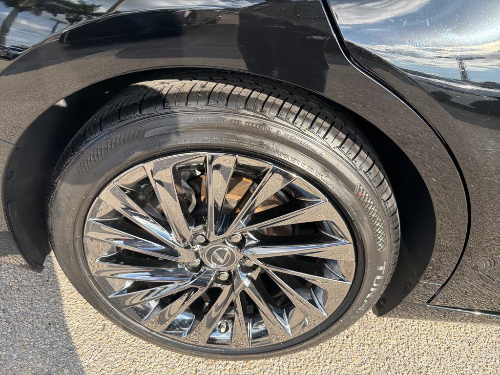 used 2022 Lexus ES 350 car, priced at $41,998