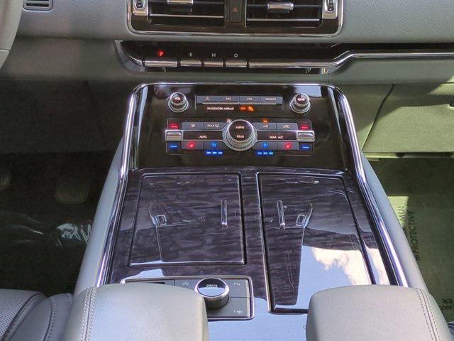 used 2021 Lincoln Navigator car, priced at $44,978