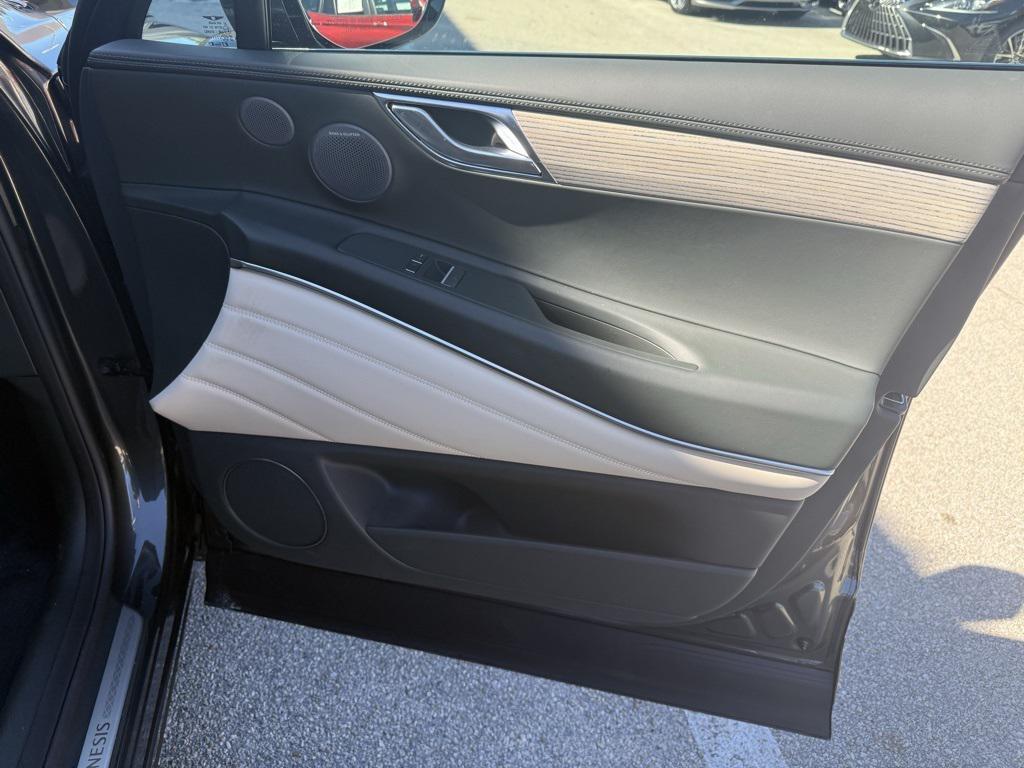 used 2025 Genesis GV80 car, priced at $59,998