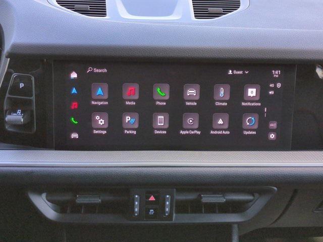 new 2025 Porsche Cayenne car