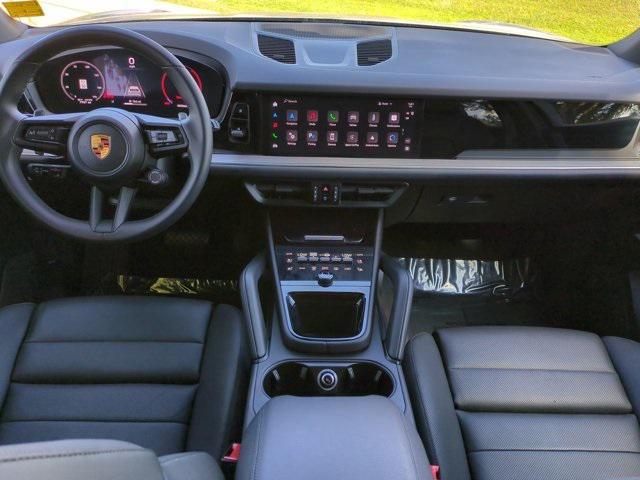 new 2025 Porsche Cayenne car