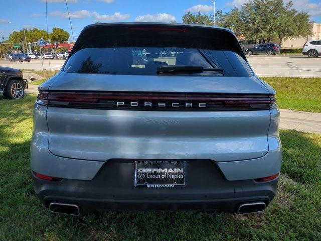 new 2025 Porsche Cayenne car