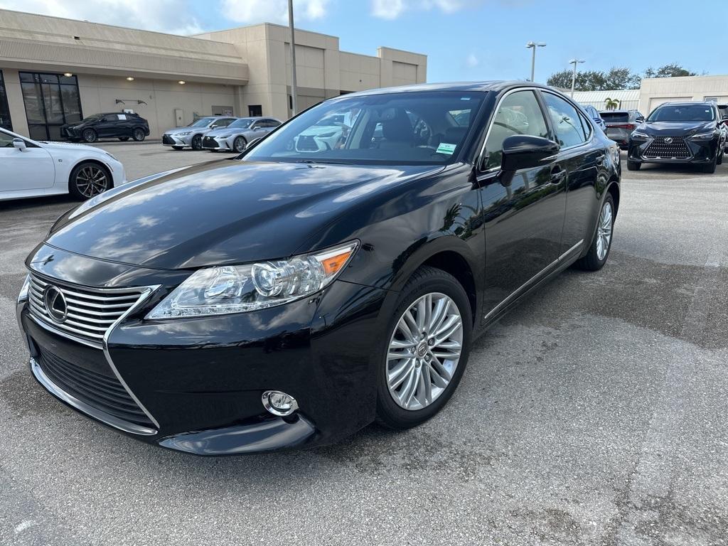 used 2014 Lexus ES 350 car, priced at $19,498