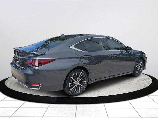 used 2023 Lexus ES 300h car, priced at $42,498