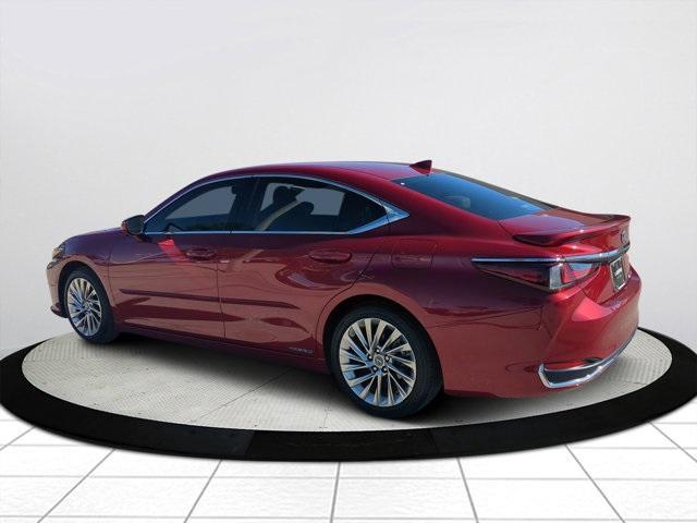 used 2021 Lexus ES 300h car, priced at $42,988