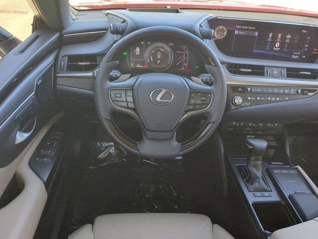 used 2021 Lexus ES 300h car, priced at $42,988