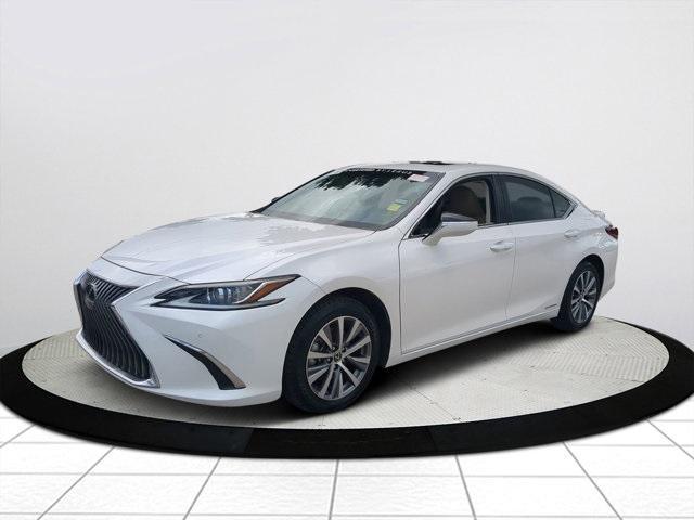 used 2021 Lexus ES 300h car, priced at $35,998