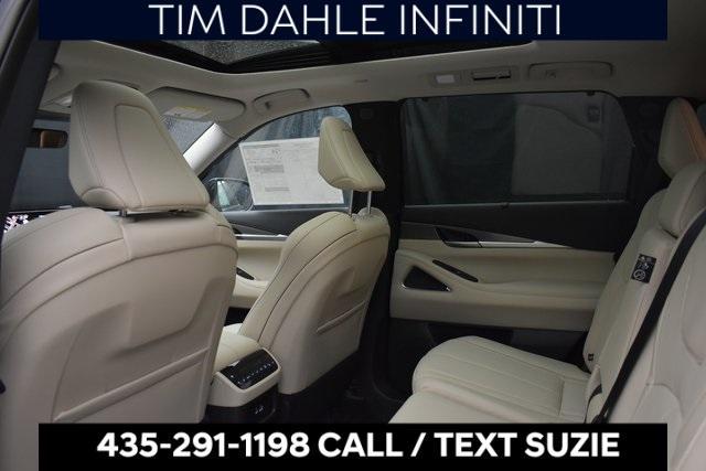 new 2025 INFINITI QX60 car, priced at $61,670