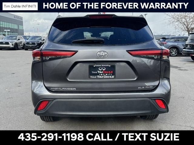 used 2022 Toyota Highlander car, priced at $35,721