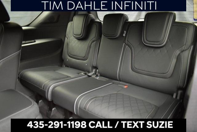 new 2025 INFINITI QX80 car, priced at $112,590