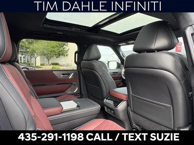new 2026 INFINITI QX80 car, priced at $109,460