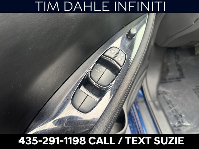 used 2021 Nissan Leaf car, priced at $12,555