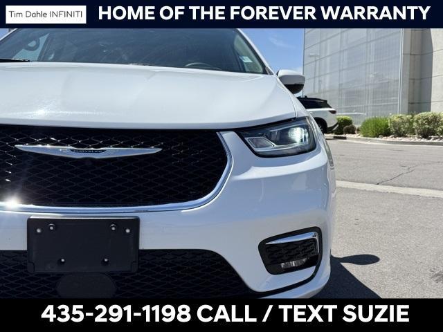 used 2023 Chrysler Pacifica Hybrid car, priced at $25,711