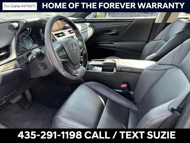 used 2019 Lexus ES 300h car, priced at $29,711