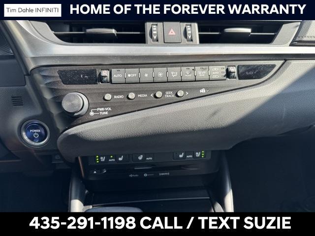 used 2019 Lexus ES 300h car, priced at $29,711