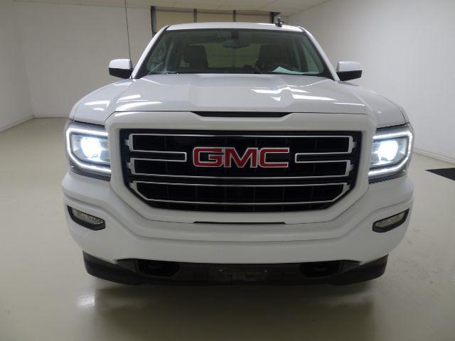 used 2018 GMC Sierra 1500 car, priced at $16,995