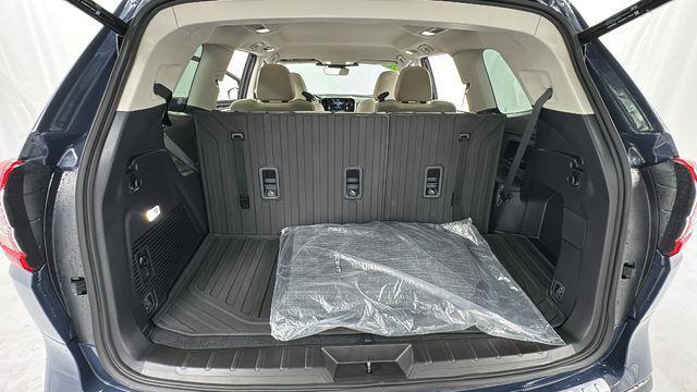 used 2025 Subaru Ascent car, priced at $38,000