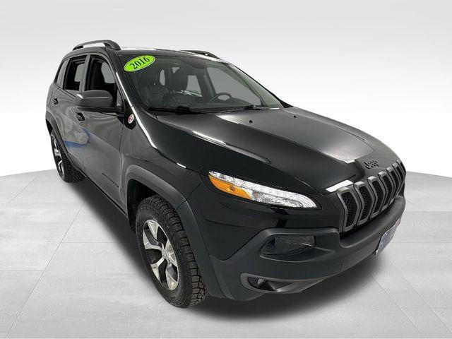 used 2016 Jeep Cherokee car, priced at $14,312