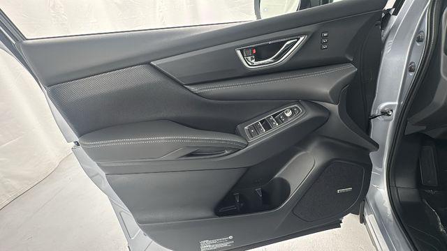 new 2025 Subaru Ascent car, priced at $46,207