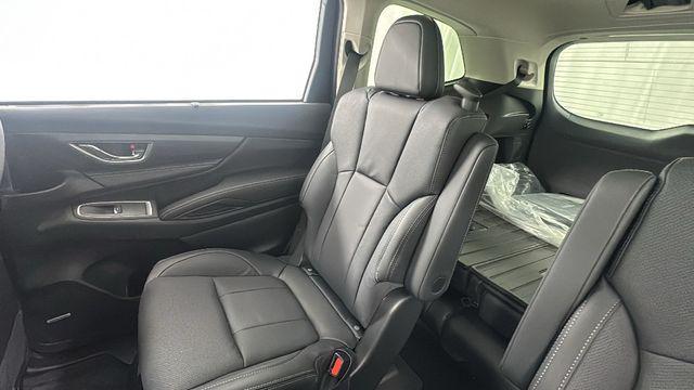 new 2025 Subaru Ascent car, priced at $46,207