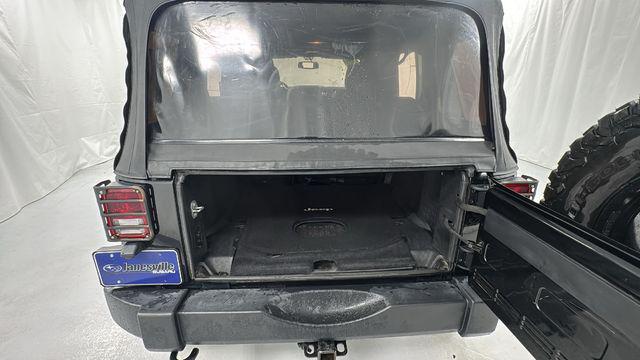 used 2015 Jeep Wrangler Unlimited car, priced at $20,780