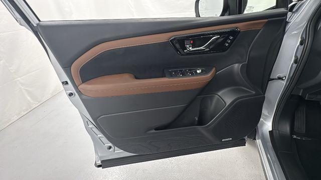 new 2025 Subaru Forester car, priced at $43,332