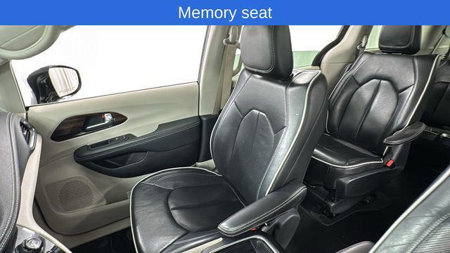 used 2023 Chrysler Pacifica Hybrid car, priced at $27,000
