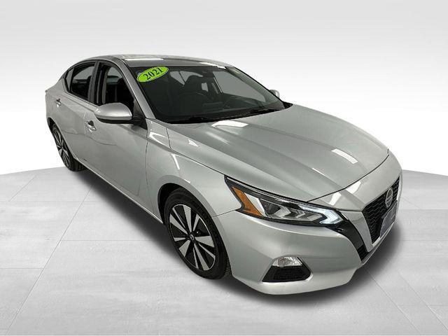 used 2021 Nissan Altima car, priced at $17,452