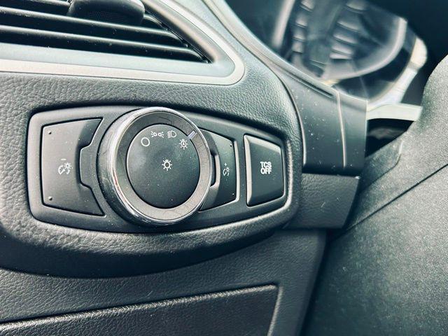used 2023 Ford Edge car, priced at $23,929