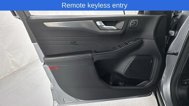 used 2022 Ford Escape car, priced at $27,333